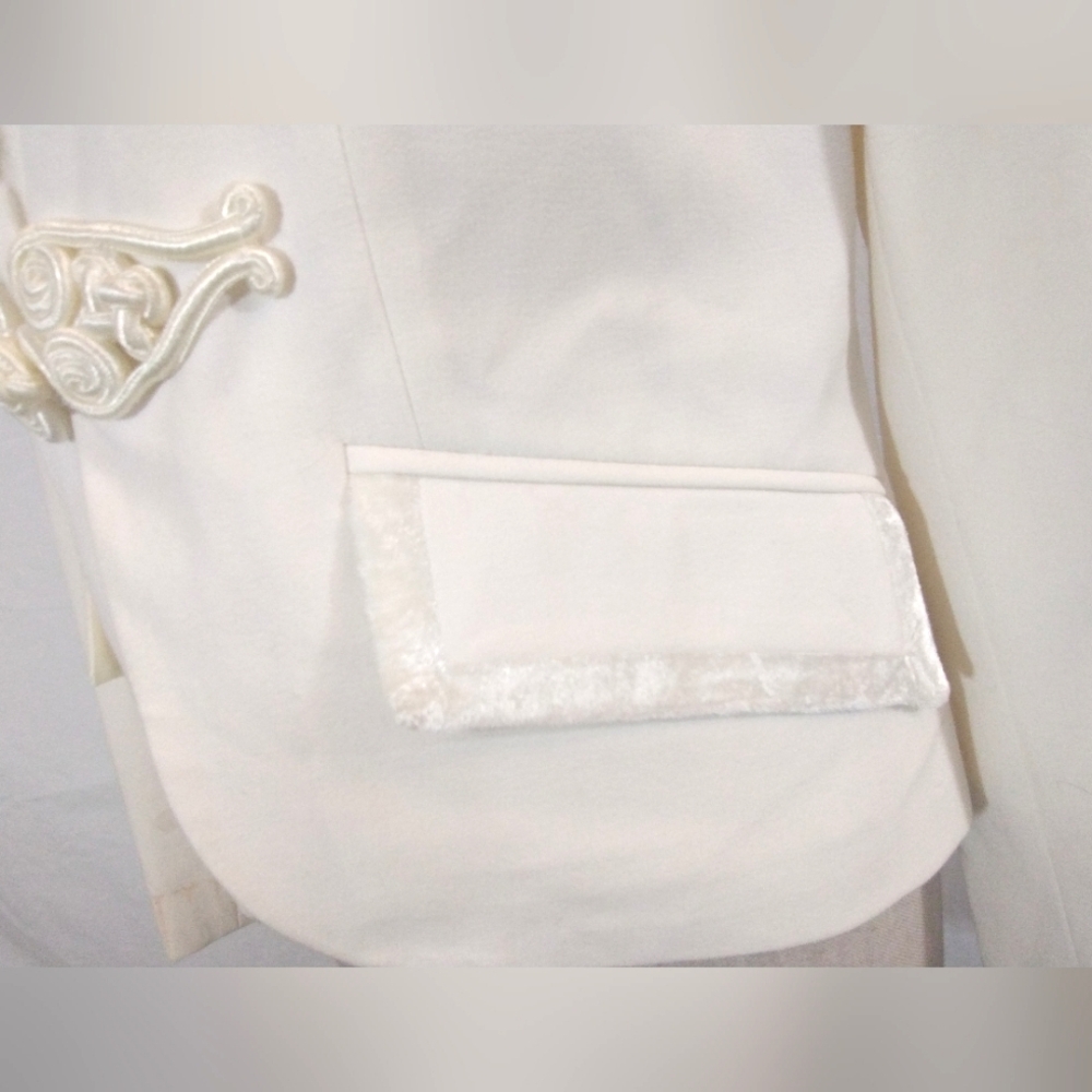 Apostrophe Women Blazer, Ivory, Spread Collar Velour Trim Pckts/Embroid Bttn,6-8 - Picture 9 of 13